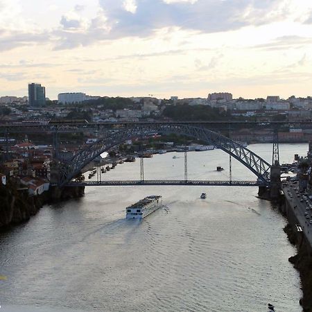 Invicta Flats - Oporto Apartment ภายนอก รูปภาพ