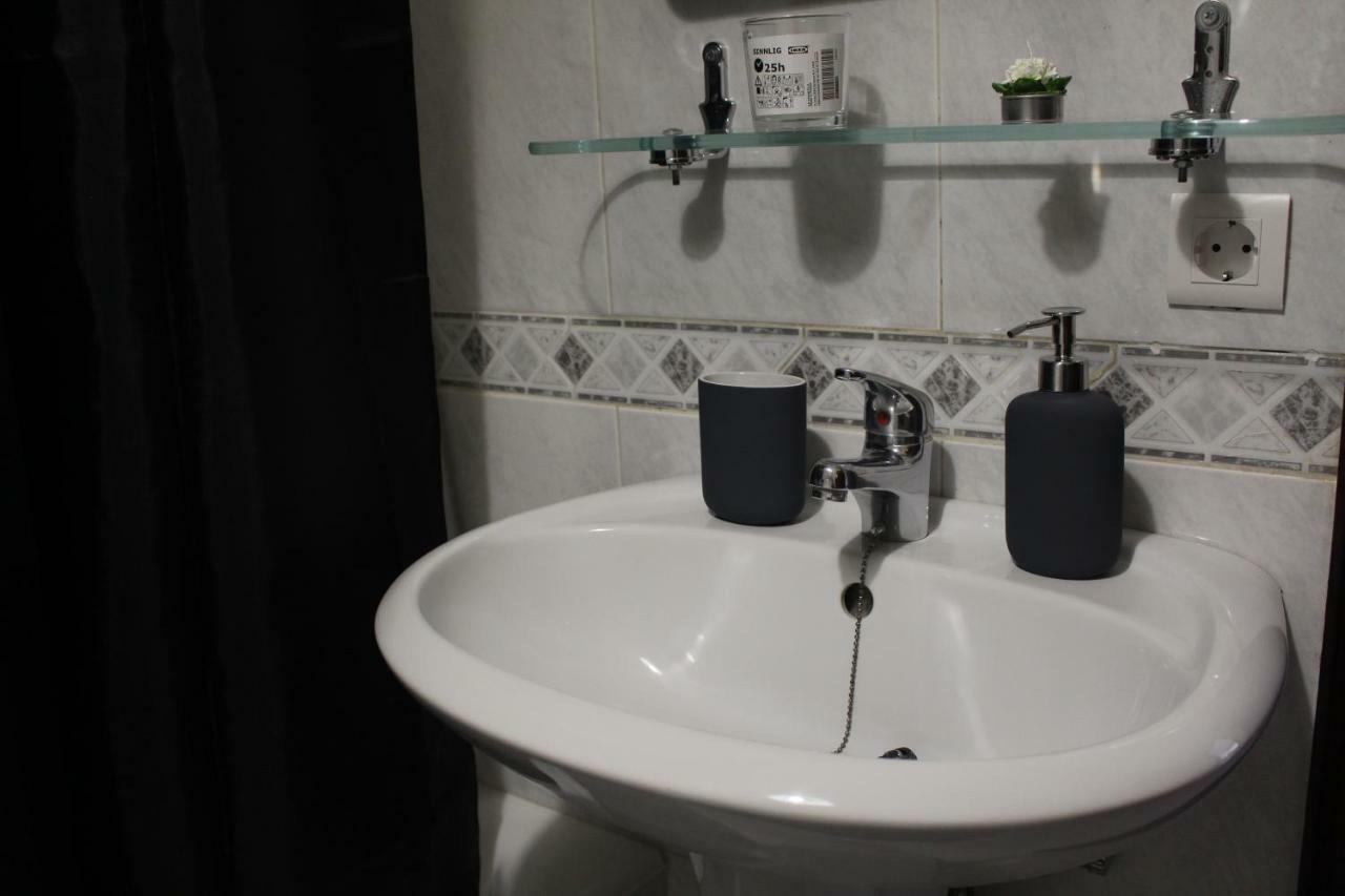 Invicta Flats - Oporto Apartment ภายนอก รูปภาพ