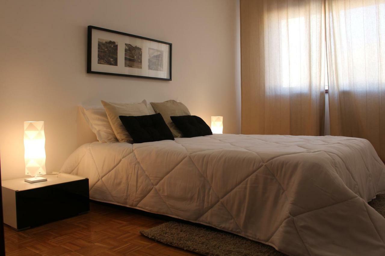 Invicta Flats - Oporto Apartment ภายนอก รูปภาพ